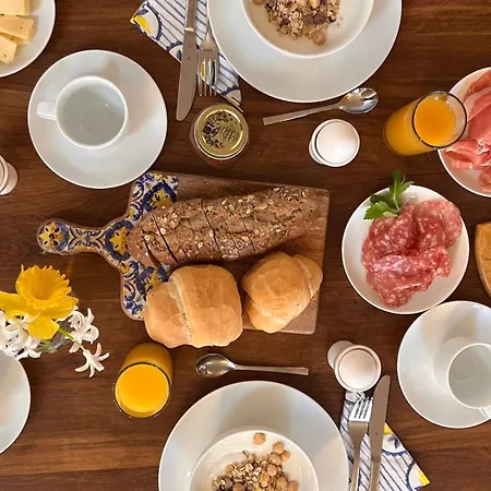 Roccollina Panzió 4*